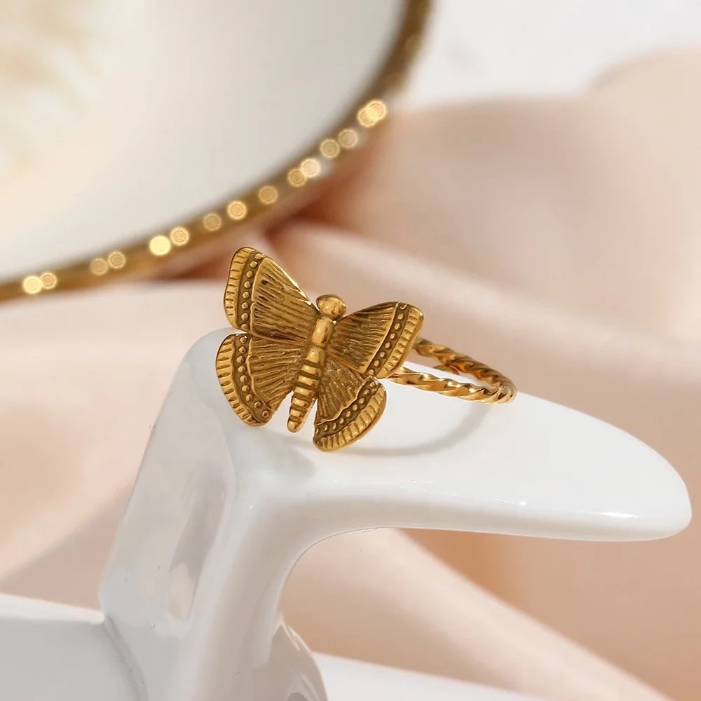 Dainty Butterfly Ring, Open Ring, Adjustable Ring , 18k Gold Buttefly Ring - Picture 2 of 5